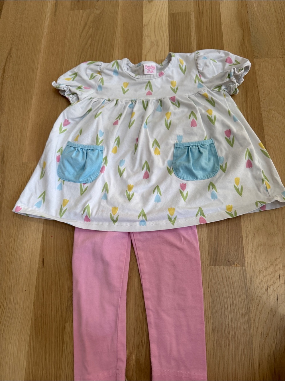 Toddler Floral Tunic Top with Pink Leggings